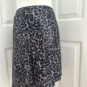 Michael Kors Black and Gray Leopard Print Sequin Skirt NWT Large